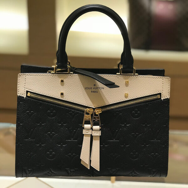 ルイヴィトン コピー オン オフ使える洗練デザイン スリー PM M44161